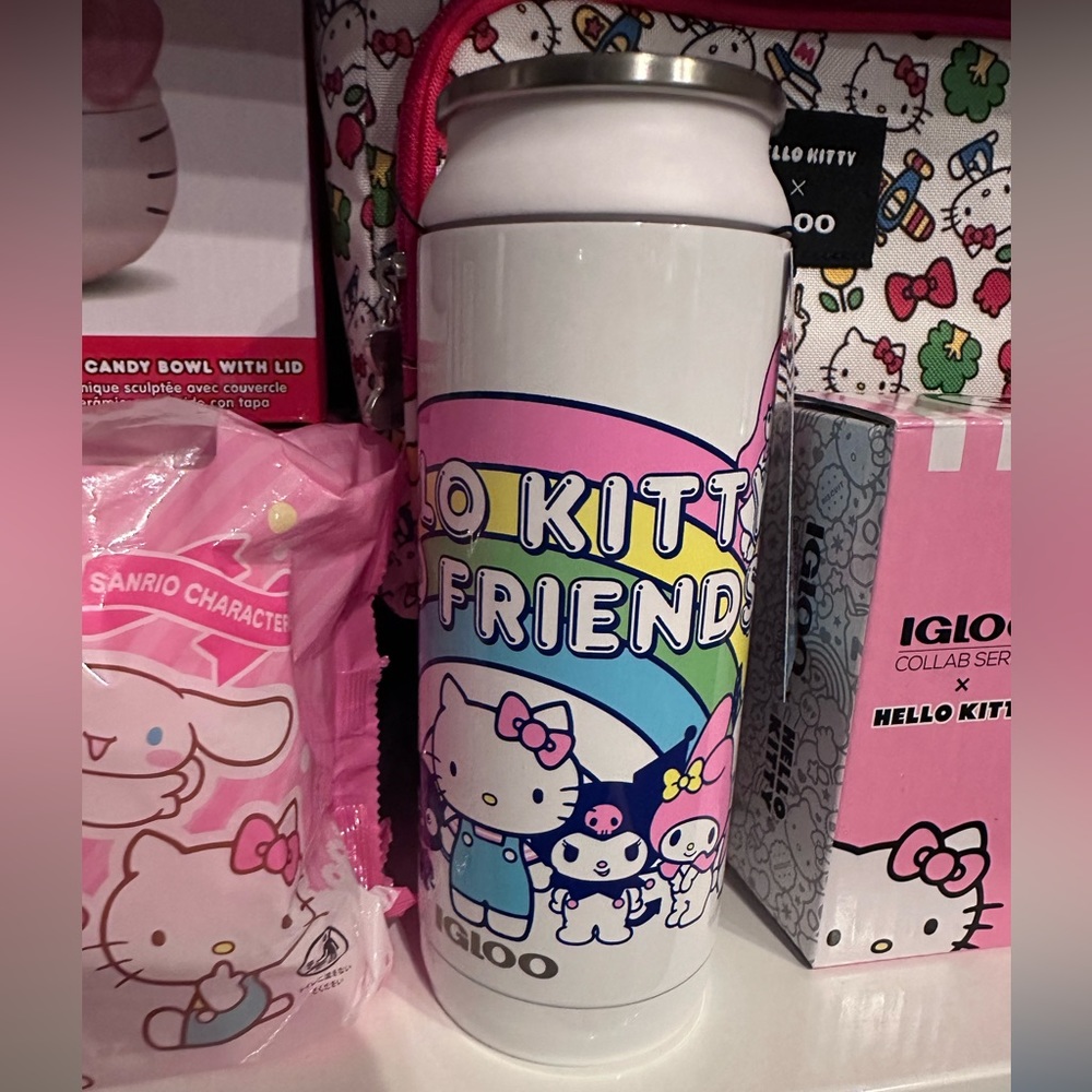 Hello kitty tumbler